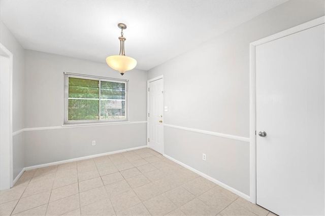 8021 Holmes Road, Kansas City, MO 64134