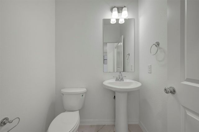 5032 Lily Creek Drive, Aubrey, TX 76227