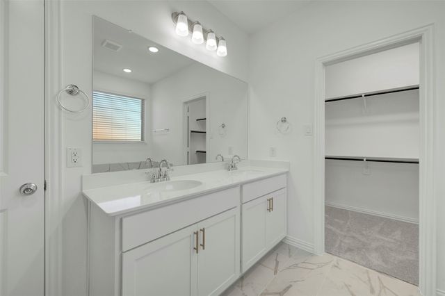 5032 Lily Creek Drive, Aubrey, TX 76227