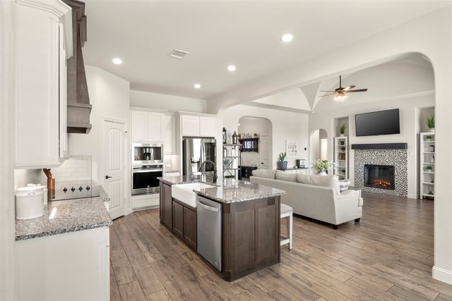 241 Crosswind, Waxahachie, TX 75167