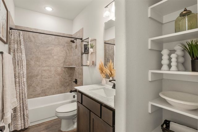 241 Crosswind, Waxahachie, TX 75167