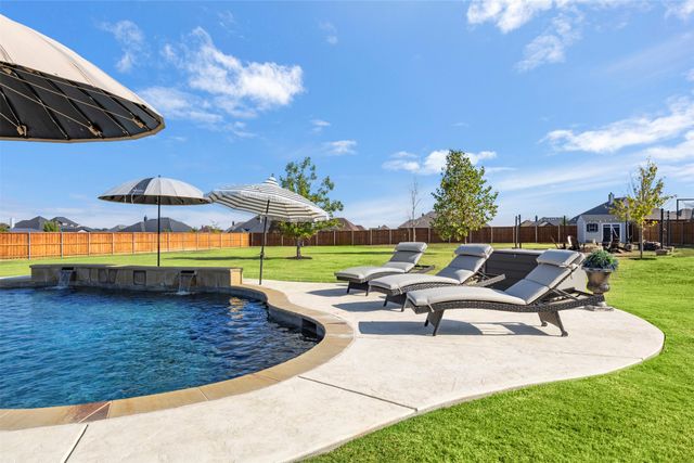 241 Crosswind, Waxahachie, TX 75167