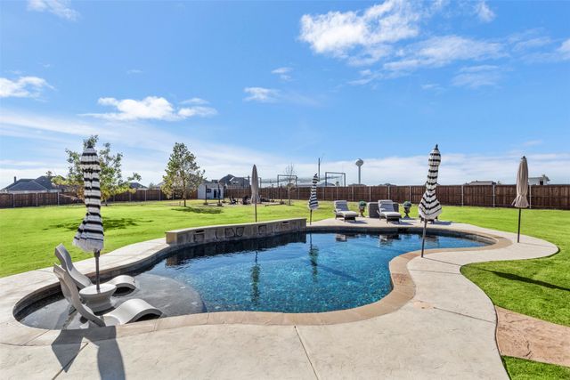 241 Crosswind, Waxahachie, TX 75167