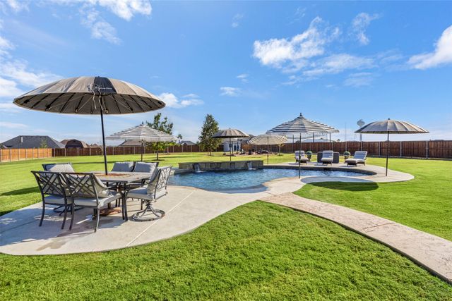 241 Crosswind, Waxahachie, TX 75167