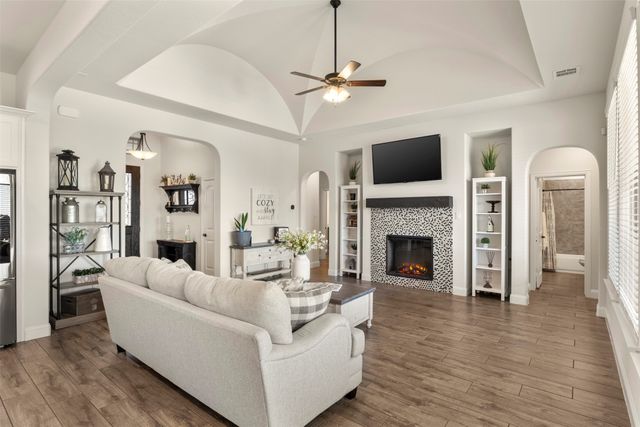 241 Crosswind, Waxahachie, TX 75167