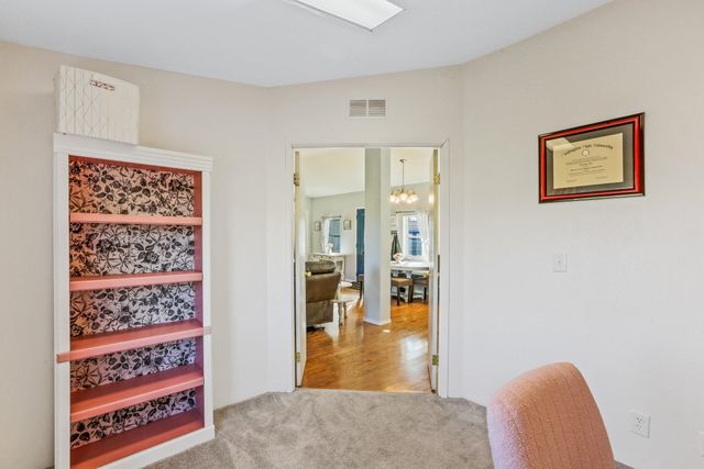 23007 E Sanson Ln, Otis Orchards, WA 99027