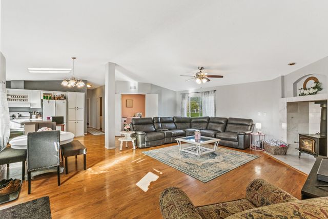 23007 E Sanson Ln, Otis Orchards, WA 99027