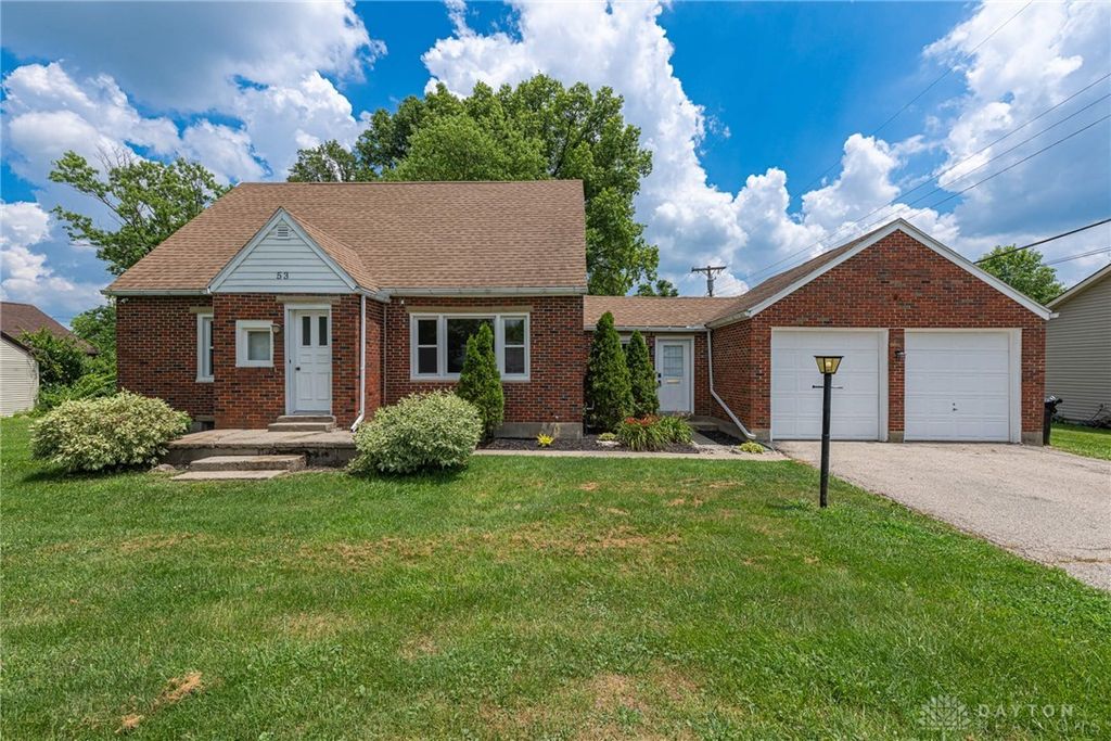 53 Maple Street, Farmersville, OH 45325
