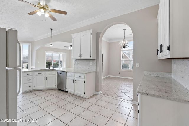 7443 Acree Lane, Olive Branch, MS 38654