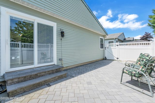 2 Exitir Street, Toms River, NJ 08757