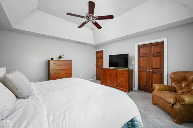 10016 Hickory Ridge Drive, Zionsville, IN 46077