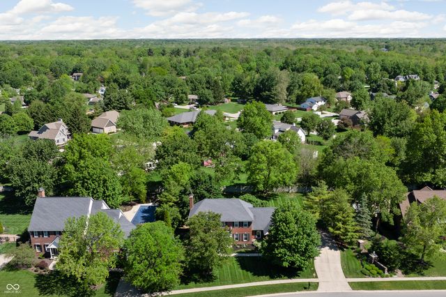 10016 Hickory Ridge Drive, Zionsville, IN 46077