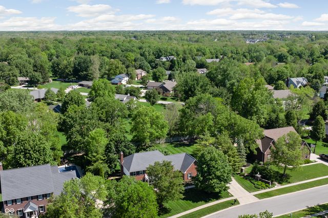 10016 Hickory Ridge Drive, Zionsville, IN 46077