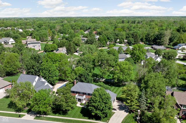 10016 Hickory Ridge Drive, Zionsville, IN 46077