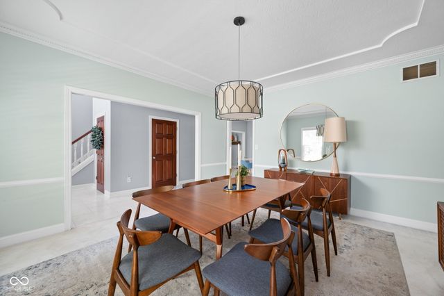 10016 Hickory Ridge Drive, Zionsville, IN 46077
