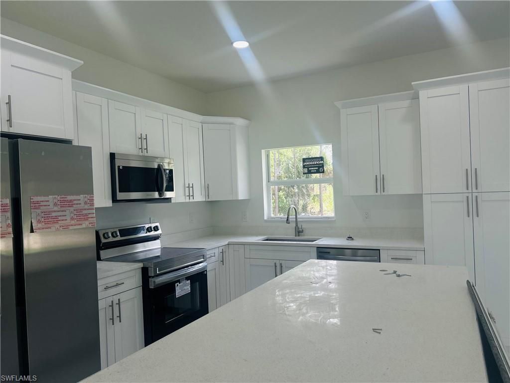 4668 47th AVE NE, NAPLES, FL 34120 — photo 2