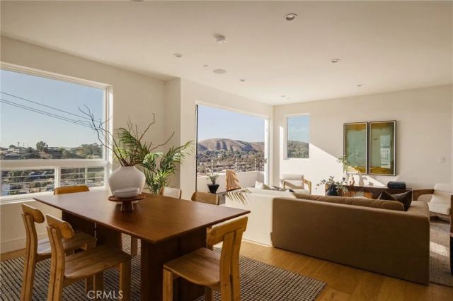 1919 Seigneur Avenue, Los Angeles, CA 90032