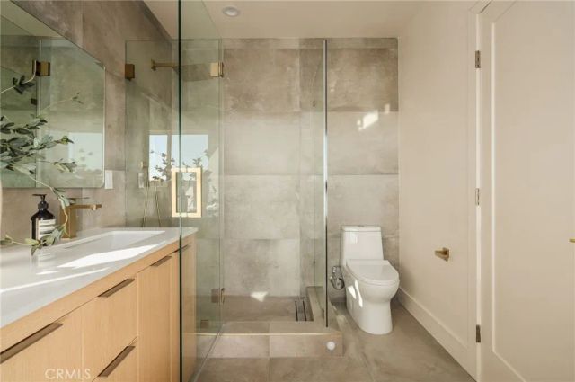 1919 Seigneur Avenue, Los Angeles, CA 90032