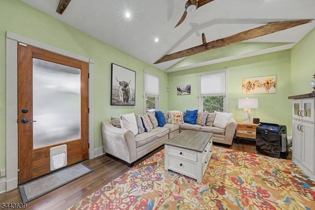 11 Willow St, Cranford Twp., NJ 07016