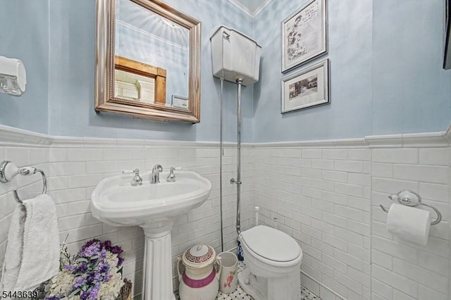 11 Willow St, Cranford Twp., NJ 07016