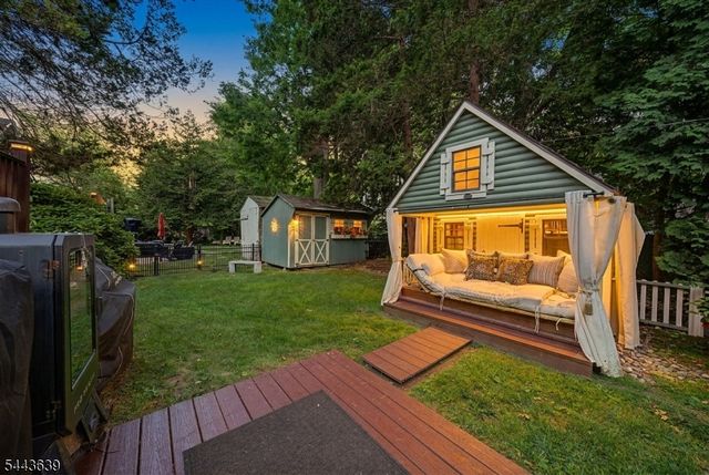 11 Willow St, Cranford Twp., NJ 07016