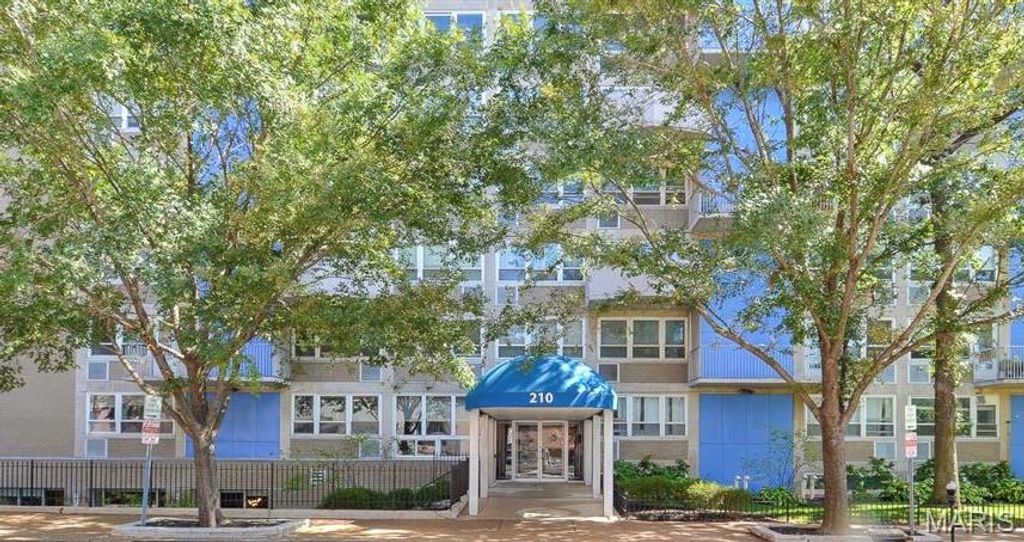 210 N 17th Street 411, St Louis, MO 63103