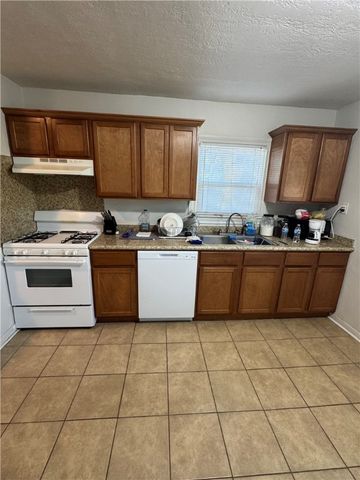 402 Emmett Street, Bryan, TX 77802