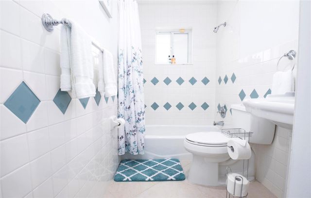 1240 SW 13th Circle, Fort Lauderdale, FL 33315