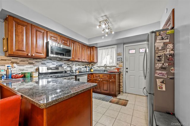 436 Beach 37th Street, Far Rockaway, NY 11691