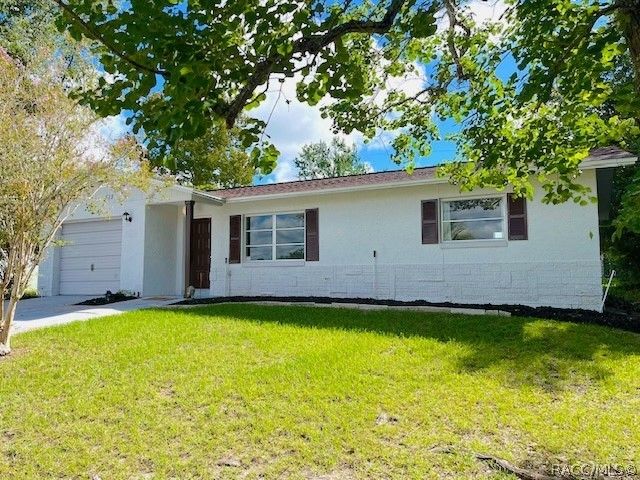 515 S Monroe Street, Beverly Hills, FL 34465