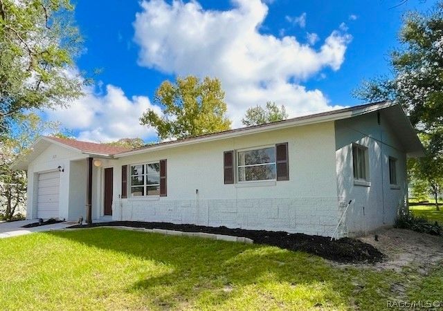 515 S Monroe Street, Beverly Hills, FL 34465