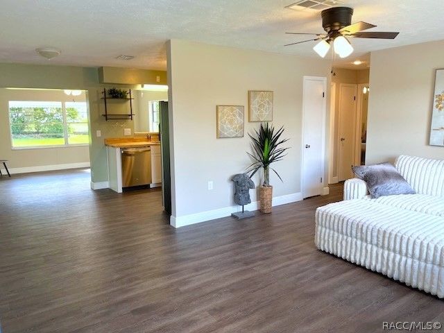 515 S Monroe Street, Beverly Hills, FL 34465