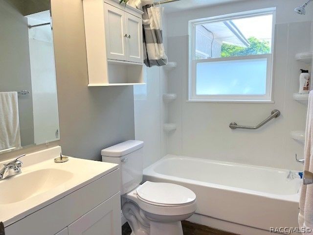 515 S Monroe Street, Beverly Hills, FL 34465