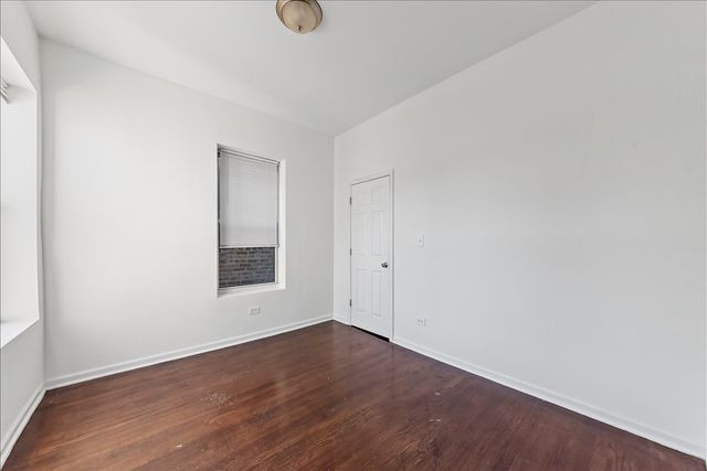 4423 S Prairie Avenue 1, Chicago, IL 60653