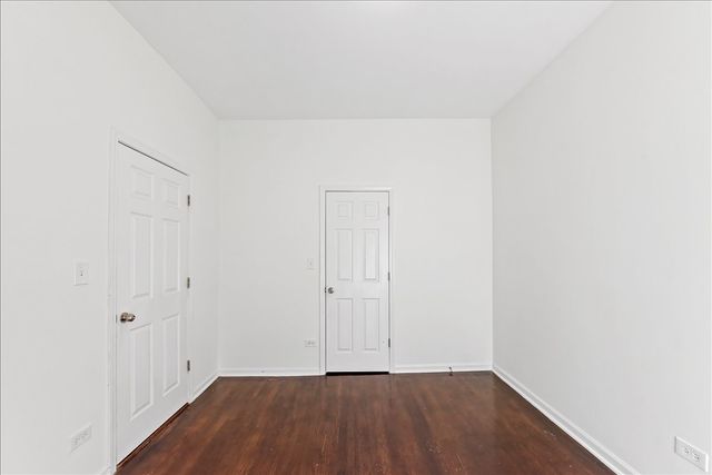 4423 S Prairie Avenue 1, Chicago, IL 60653