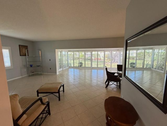 5835 TIDEWOOD AVENUE 16, Sarasota, FL 34231