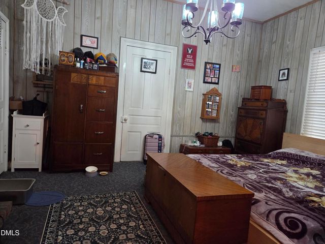 812 W Anderson Street, Selma, NC 27576