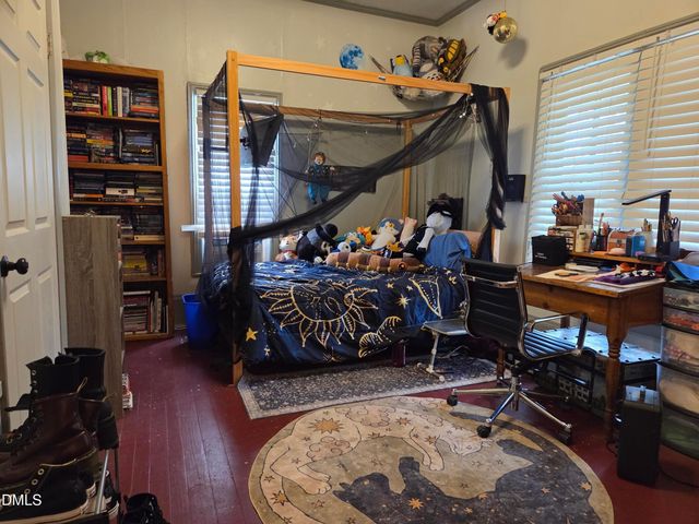 812 W Anderson Street, Selma, NC 27576