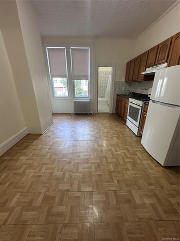 1939 Gates Avenue, Ridgewood, NY 11385