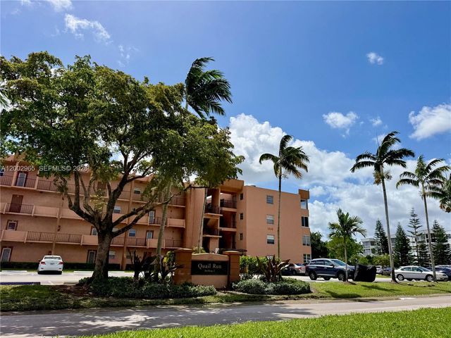 3048 E Sunrise Lakes Dr 221, Sunrise, FL 33322