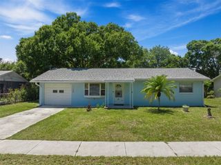 1735 40th Avenue, Vero Beach, FL 32960