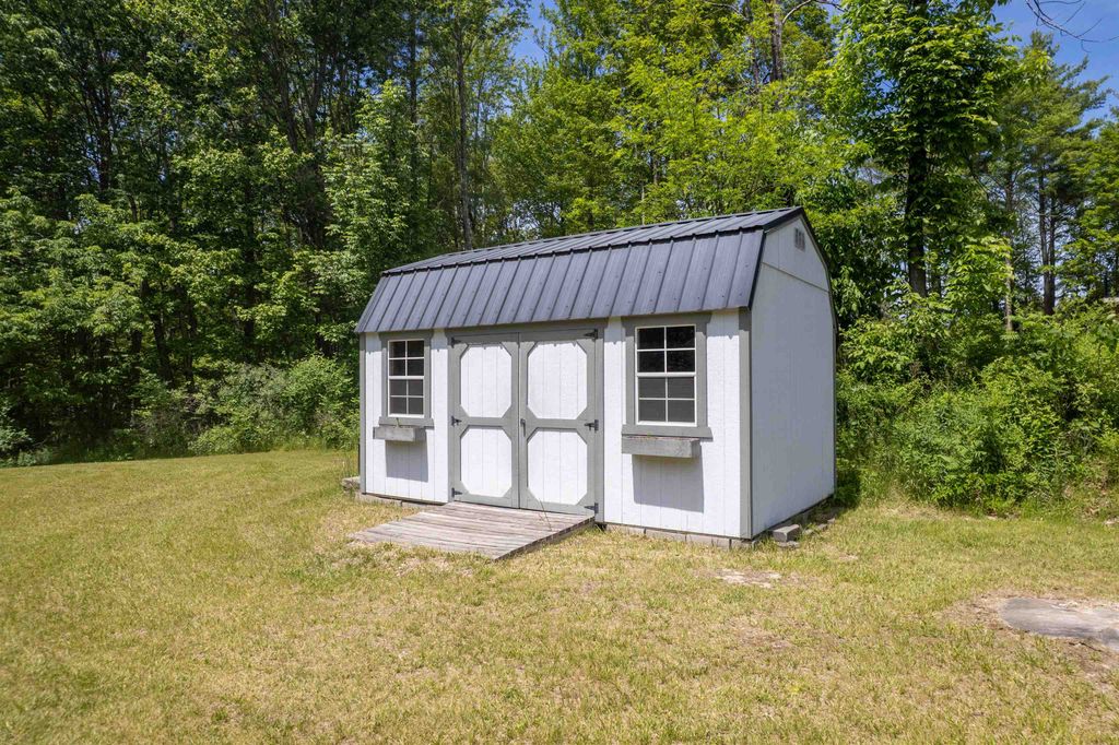 Image 36 of property listing at 1178 Hartsboro Road, Wallingford, VT 05773