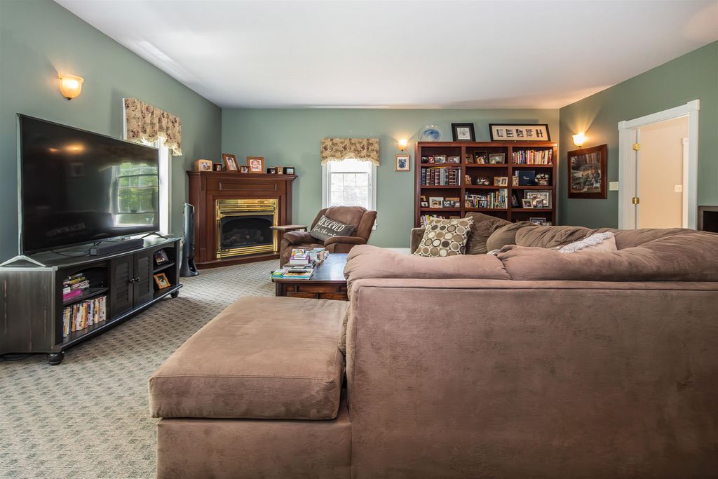 Image 5 of property listing at 1178 Hartsboro Road, Wallingford, VT 05773