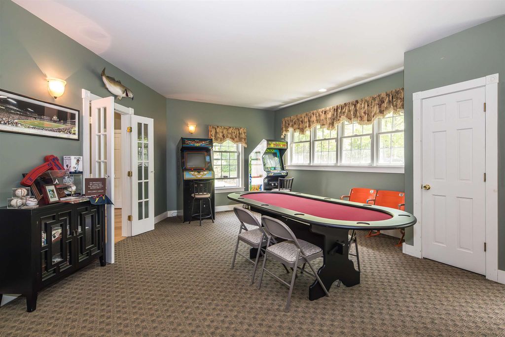 Image 8 of property listing at 1178 Hartsboro Road, Wallingford, VT 05773