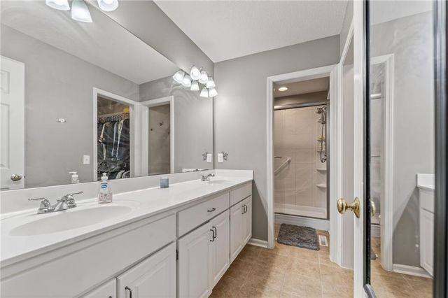 3402 Kempton Court, Platte City, MO 64079