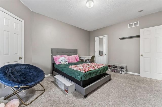 3402 Kempton Court, Platte City, MO 64079