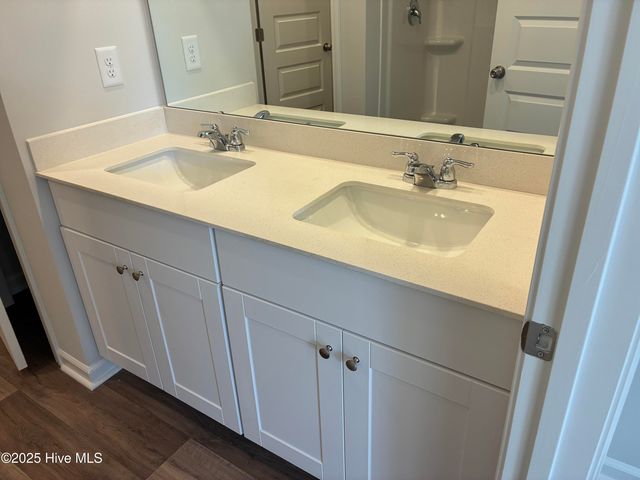 2045 Wild Indigo Circle NW, Calabash, NC 28467