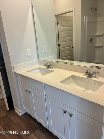 2045 Wild Indigo Circle NW, Calabash, NC 28467