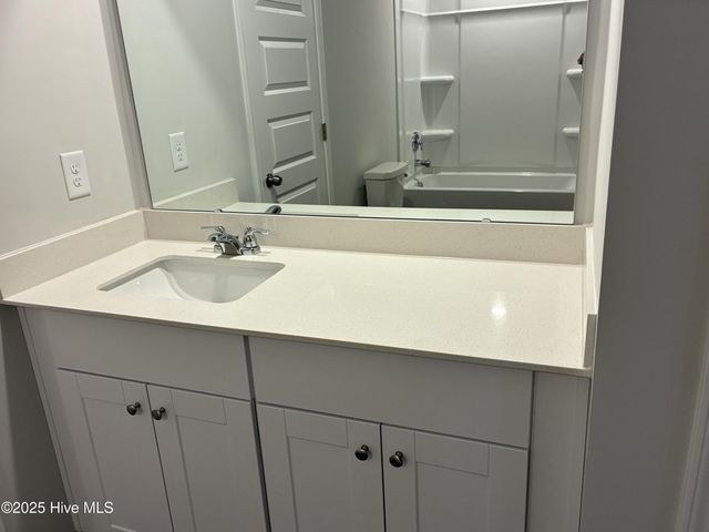 2045 Wild Indigo Circle NW, Calabash, NC 28467