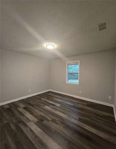 271 E Wright Street, Winder, GA 30680